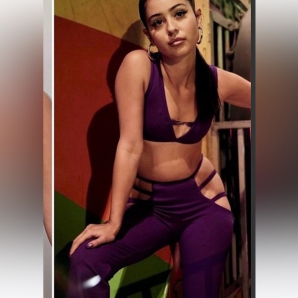 NEWI.AM.GIA Lucid Cutout Flare Pants - Picture 11 of 16